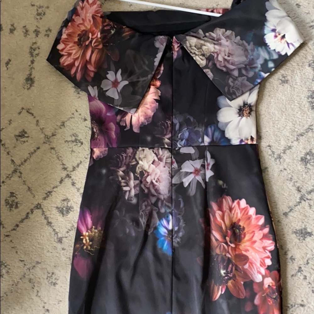 ASOS tall deep fold off the shoulder midi dress 6 - Picture 7 of 8